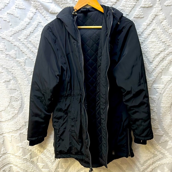 Mondetta Mid Length Commuter Hooded Jacket with Quilted Lining Black - Picture 1 of 14